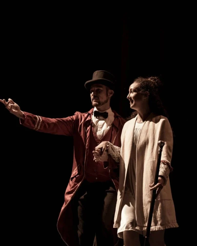 monsieur loyal, danseuse, gala de danse, lumière